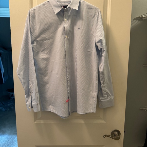 Vineyard Vines Boys XL (18)  Whale Button Down Shirt - Picture 1 of 3